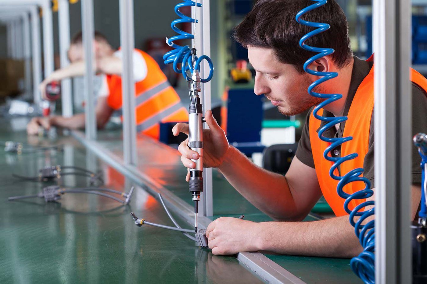 How Can CT Manufacturers Qualify For A $35K CMMC Readiness CAP Grant?