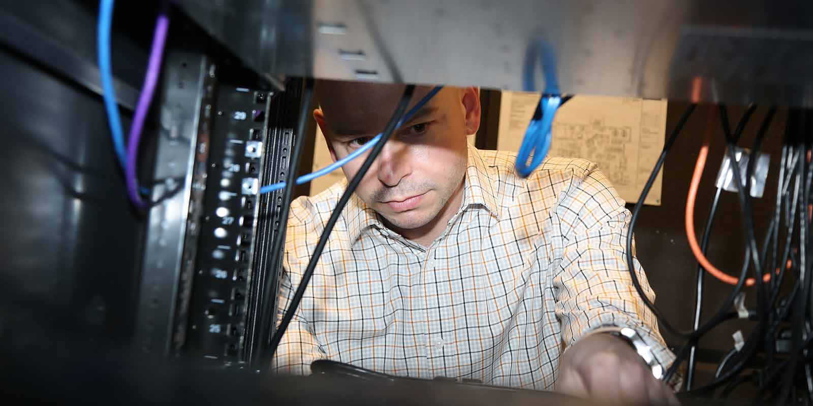 What does a managed service provider (MSP) do? (Essential